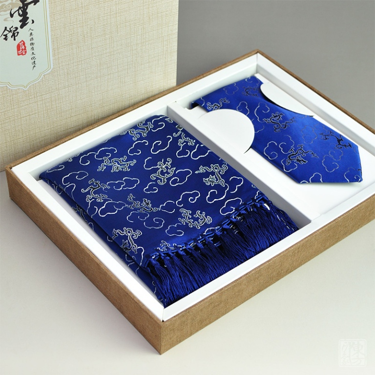 云锦围巾领带套装：深蓝色汉龙祥云