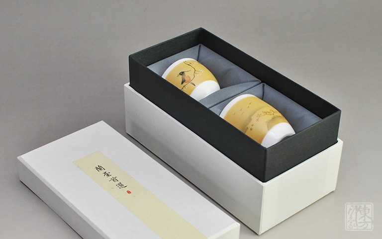 羊脂玉瓷手绘对杯：喜上眉梢/临江赏秋
