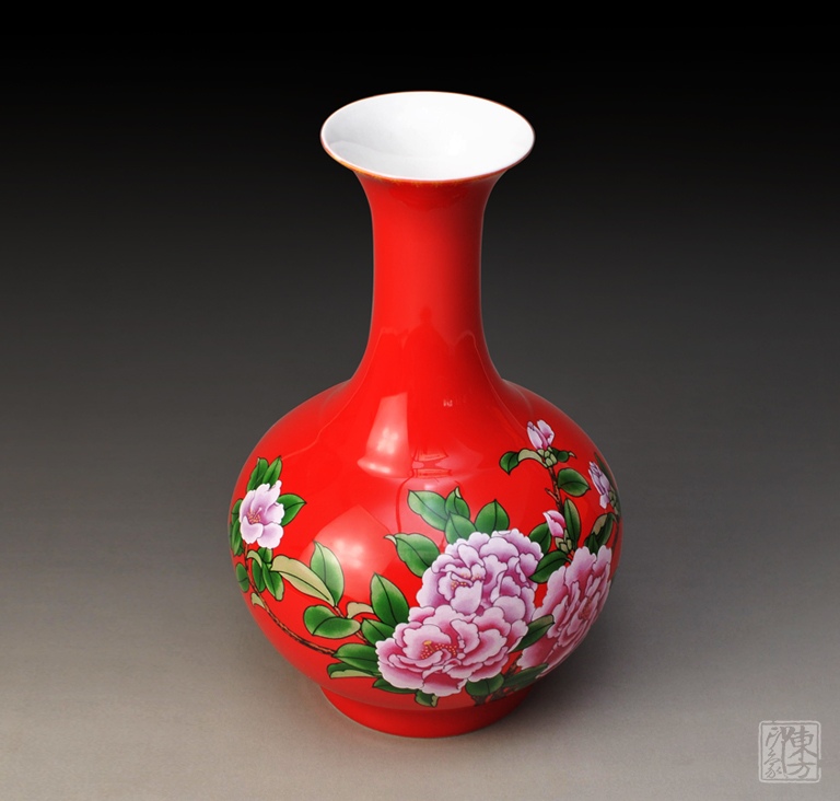 中国红瓷骨瓷釉中彩赏瓶（对瓶）：玉堂春景