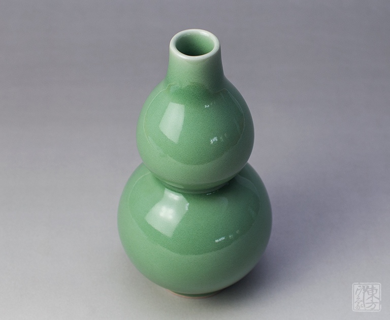 龙泉青瓷（弟窑•梅子青）葫芦瓶