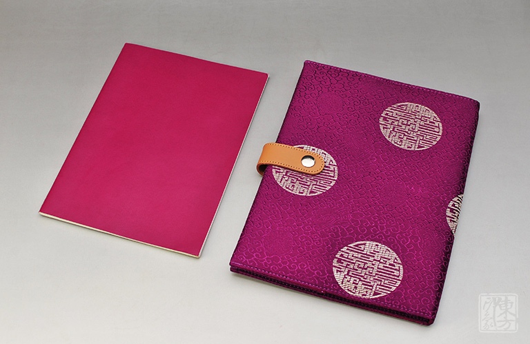 紫红色80%桑蚕丝云锦IPAD电脑包、笔记本套装
