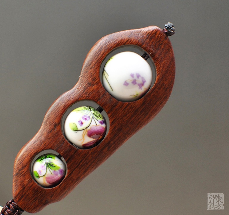 铜木传奇“福豆”钥匙扣/包挂