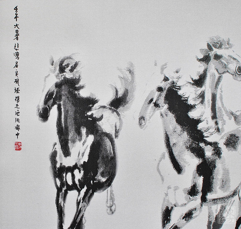 徐悲鸿《八骏图》真丝织锦卷轴画