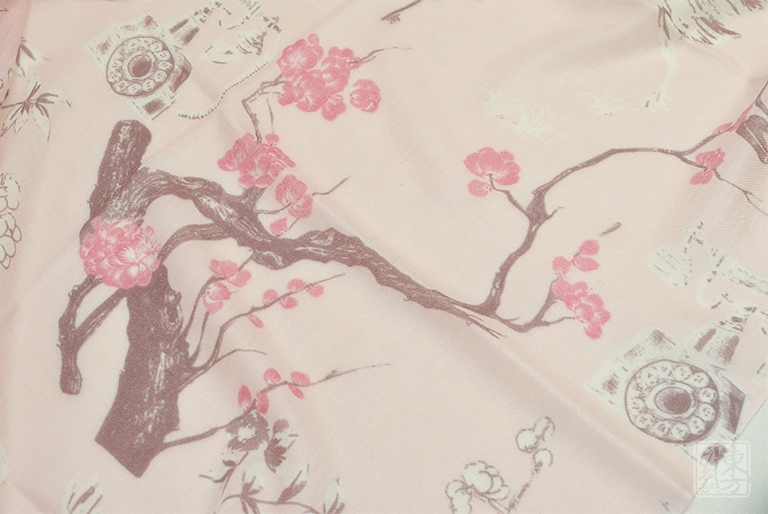 高精纺100%纯羊绒围巾:梅香如故(桃夭色)