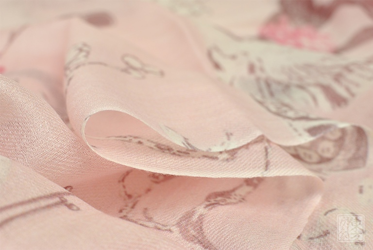 高精纺100%纯羊绒围巾:梅香如故(桃夭色)