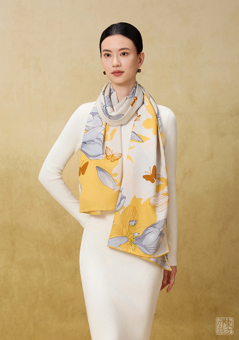 绵羊毛桑蚕丝混纺秋冬款围巾披肩:玉兰福蝶