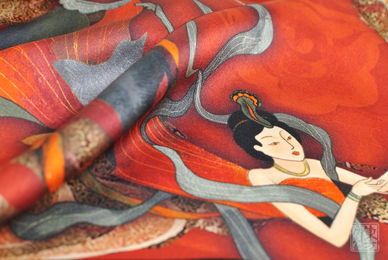 100%桑蚕丝/真丝素绉缎丝巾:敦煌飞天仕女图(中方巾)