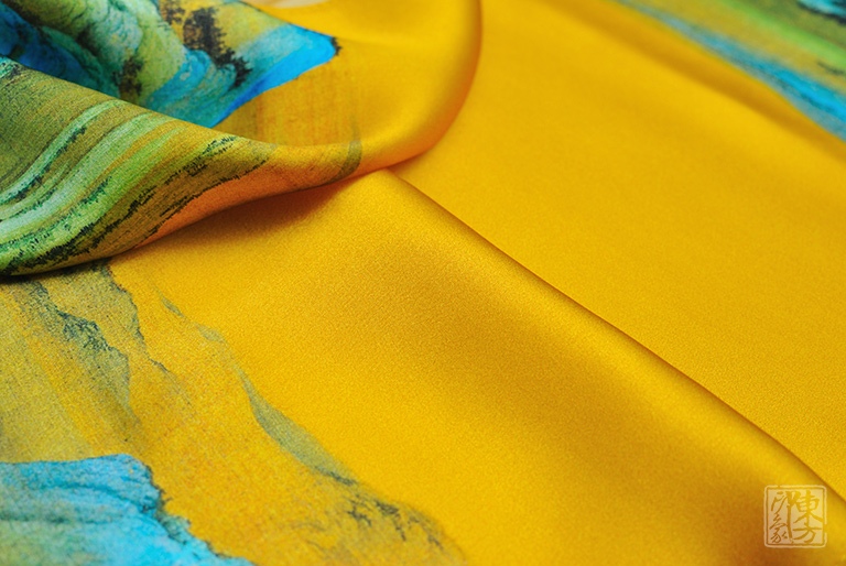 100%桑蚕丝/真丝素绉缎丝巾:千里江山图(中方巾)