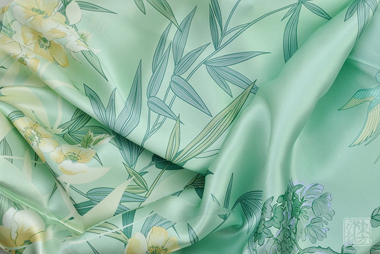 100%桑蚕丝/真丝素绉缎丝巾：竹摇清影