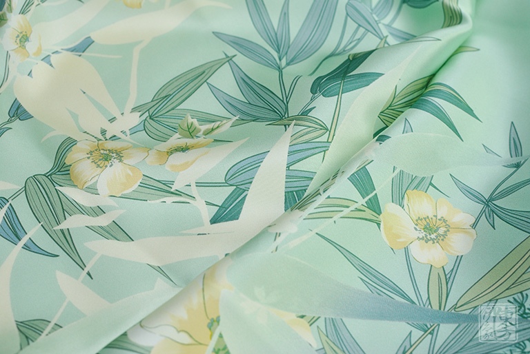 100%桑蚕丝/真丝素绉缎丝巾：竹摇清影