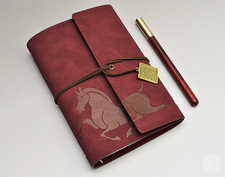 “一马当先”文具两件套:开门红贺岁版