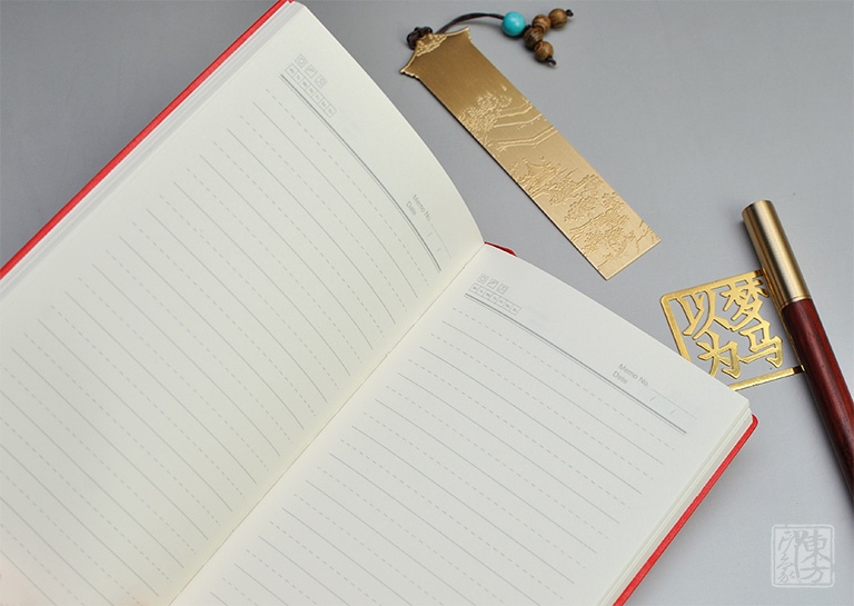 “以梦为马”文具四件套