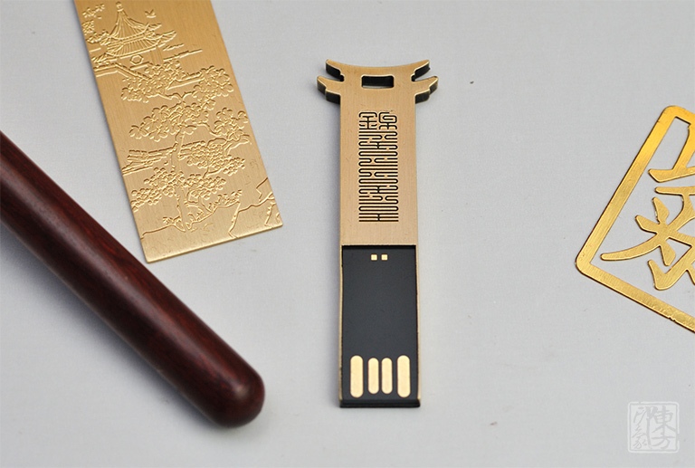 “以梦为马”文具五件套