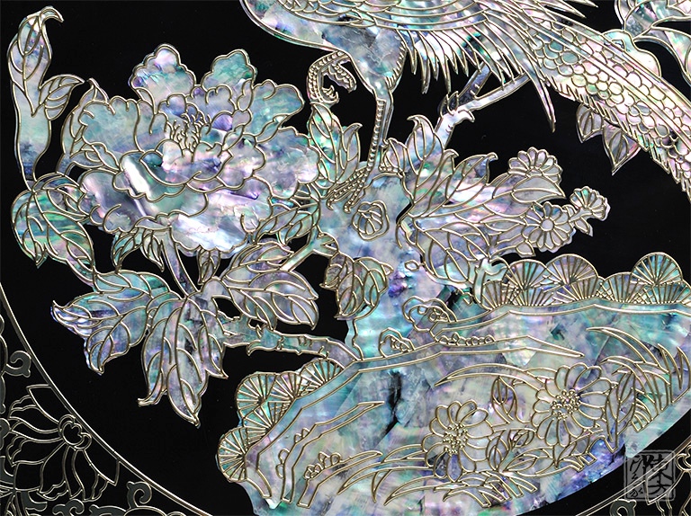 平遥漆器掐铜丝嵌螺钿首饰盒:锦上添花