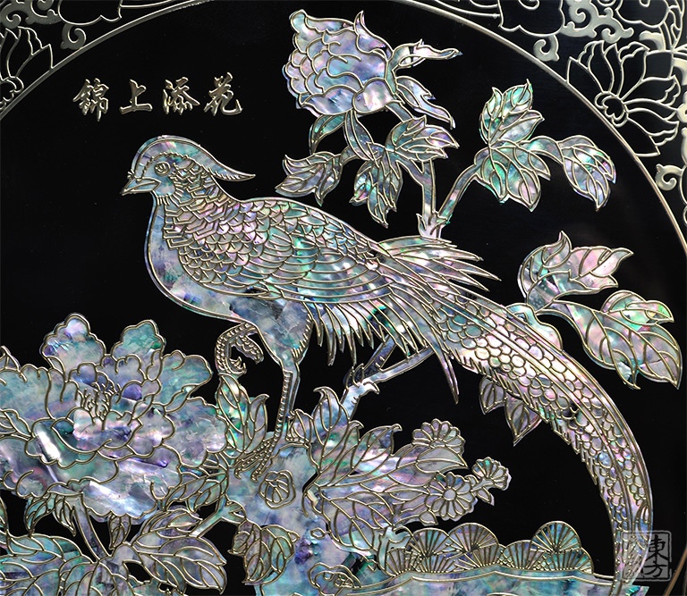 平遥漆器掐铜丝嵌螺钿首饰盒:锦上添花