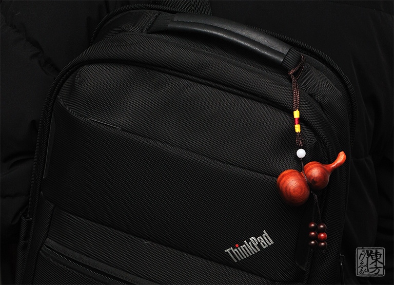 赞比亚血檀木雕挂饰：福禄随行