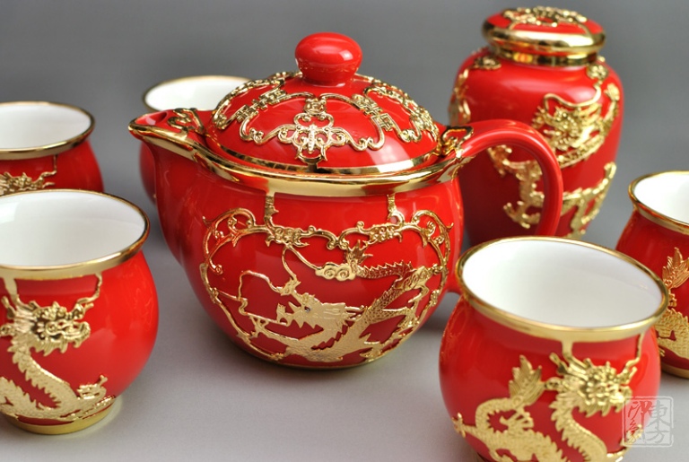 金镶玉中国红瓷双层茶具八件套－喜气洋洋