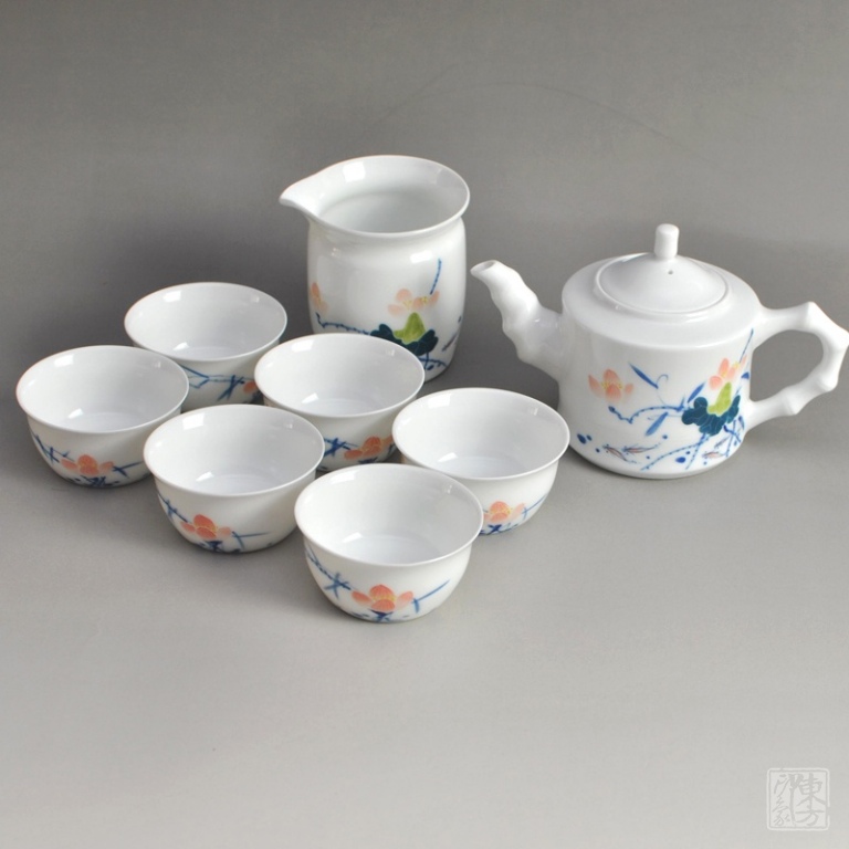 醴陵釉下五彩手绘茶具八件套－莲年有鱼