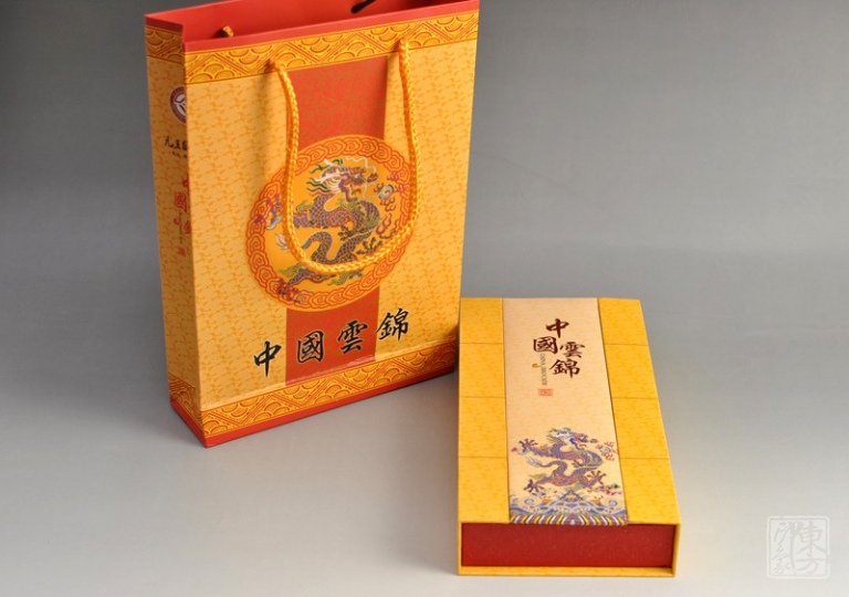 云锦领带－大红色汉龙祥云