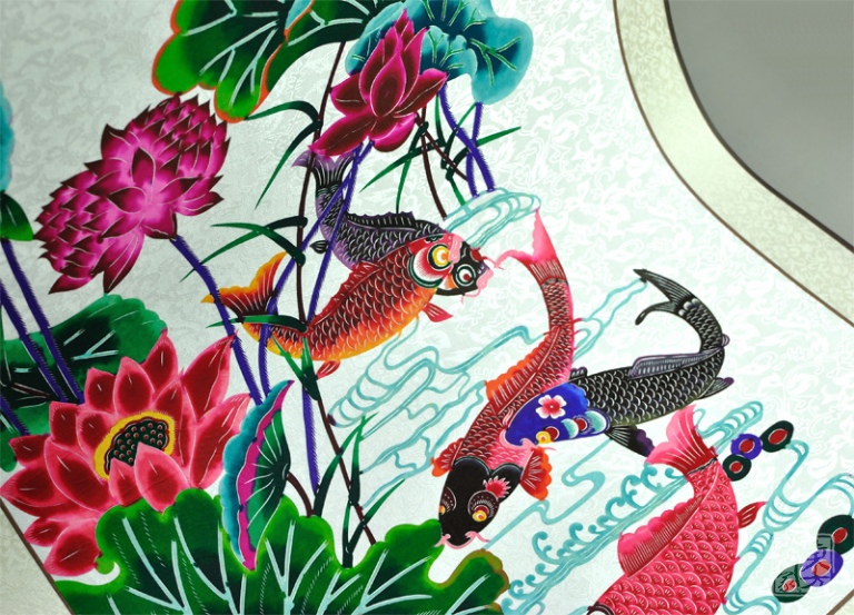 杨柳青点彩剪纸画：连年有余