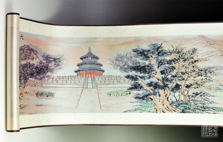 “天坛”真丝织锦横轴画