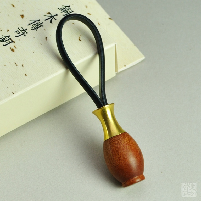 铜木传奇钥匙扣：宝瓶